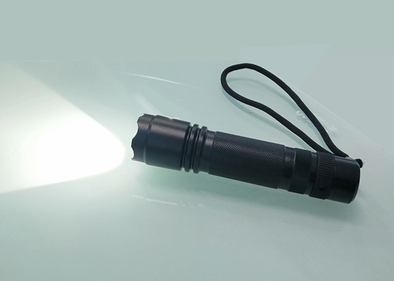 Luce di fiaccole protetta contro le esplosioni sicura portatile della torcia del nero della torcia elettrica di Instrnicially LED
